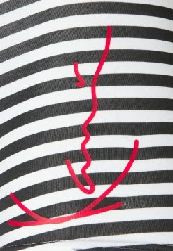 Am billigsten 👏 Karl Kani RETRO TAPE BOXER BRIEF 5 PACK - Panties - Grey/black, Herren 🔔 11 Am billigsten 👏 Karl Kani RETRO TAPE BOXER BRIEF 5 PACK - Panties - Grey/black, Herren 🔔 -Karl Kani Verkäufe 05896054486c447a8d8261d24afe2df1