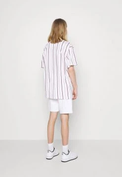 Angebote 😉 Karl Kani SMALL SIGNATURE - Shorts - White, Herren 💯 -Karl Kani Verkäufe 082a9b9ad2ad40b2842f9ddbcccf6322