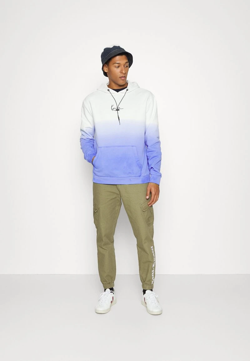 Blitzangebot ⌛ Karl Kani SMALL SIGNATURE GRADIENT HOODIE UNISEX - Kapuzenpullover - Blue 🔥 4 Blitzangebot ⌛ Karl Kani SMALL SIGNATURE GRADIENT HOODIE UNISEX - Kapuzenpullover - Blue 🔥 – Bild 2