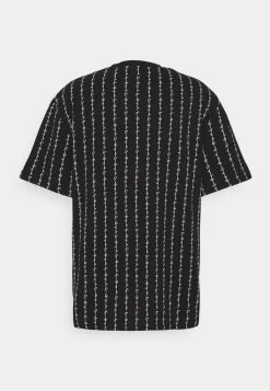 Top 10 ❤️ Karl Kani SIGNATURE LOGO PINSTRIPE TEE - T-Shirt Print - Black, Herren ⭐ -Karl Kani Verkäufe 17631adba6ab481aaece533ed0f3df1c