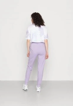 Billig 🤩 Karl Kani SMALL SIGNATURE SLIM FIT - Jogginghose - Purple, Damen 😉 -Karl Kani Verkäufe 1eedc0fed58646a7b7f18dab9ceae01d