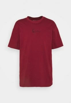 Billig 👍 Karl Kani SIGNATURE ESSENTIAL TEE UNISEX - T-Shirt Basic - Dark Red 🧨 10 Billig 👍 Karl Kani SIGNATURE ESSENTIAL TEE UNISEX - T-Shirt Basic - Dark Red 🧨 -Karl Kani Verkäufe 1f86b4925d3e4b2f942d767fda5c0da0