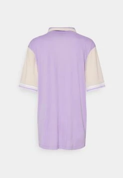 Bester Verkauf ✔️ Karl Kani VARSITY BLOCK ⚾ BASEBALL - T-Shirt Print - Purple, Damen 😉 -Karl Kani Verkäufe 2f38baa3fc3b4c3391422f89af55bdf4