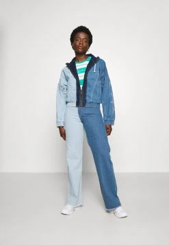 Besorgen ⭐ Karl Kani BLOCK WIDE LEG PANTS - Jeans Straight Leg - Blue, Damen 👏 -Karl Kani Verkäufe 2f56e43f9bc646f497dbdccbe66a57f6