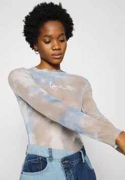 Bestes Angebot 🛒 Karl Kani SIGNATURE - Langarmshirt - Taupe, Damen ⭐ 11 Bestes Angebot 🛒 Karl Kani SIGNATURE - Langarmshirt - Taupe, Damen ⭐ -Karl Kani Verkäufe 2f6fd2b75b724d3bbec1947834f411b3