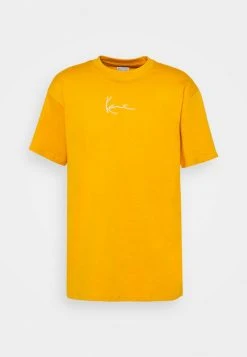 Budget 🎉 Karl Kani SMALL SIGNATURE ESSENTIAL TEE UNISEX - T-Shirt Basic - Dark Yellow 🤩 -Karl Kani Verkäufe 31a20f40d8304e6da14e8294ec27afa2
