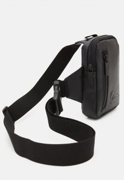 Top 10 🎉 Karl Kani SIGNATURE CROSSBODY BAG UNISEX - Umhängetasche - Black ✨ -Karl Kani Verkäufe 33e4a65ffeb04fe09409fcefbe4f7595