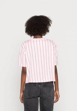 Bester Verkauf ✔️ Karl Kani SIGNATURE CROP TEE - T-Shirt Print - Rose, Damen 🌟 9 Bester Verkauf ✔️ Karl Kani SIGNATURE CROP TEE - T-Shirt Print - Rose, Damen 🌟 -Karl Kani Verkäufe 38bd53b440484f93bc357168639b29eb