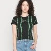 Angebote 🔔 Karl Kani SMALL SIGNATURE TIE DYE SHORT TEE - T-Shirt Print - Black, Damen 🔔 -Karl Kani Verkäufe 3e99679bcc5646779041af6ab65a2f2f