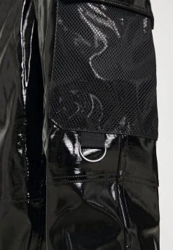 Rabatt 🎁 Karl Kani SIGNATURE GLOSSY PANTS - Stoffhose - Black, Damen ✨ -Karl Kani Verkäufe 40c7afb79c4b4cdcb129c4e2edfb9a45