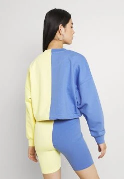 Brandneu 🤩 Karl Kani SIGNATURE CROP BLOCK CREW - Sweatshirt - Blue, Damen ⭐ -Karl Kani Verkäufe 4435d651acb14f5482ece85ea9d18809