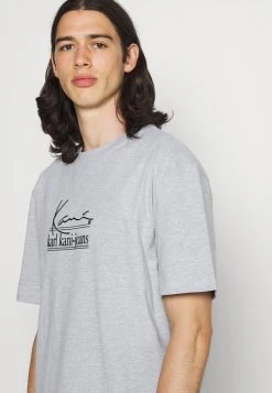 Coupon 👏 Karl Kani SIGNATURE TEE UNISEX - T-Shirt Print - Grey ❤️ -Karl Kani Verkäufe 4e2eb3d7dce0458eae707f5cec48abcb
