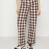 Beste Bewertungen von 🔔 Karl Kani RETRO WIDE LEG CHECK PANTS - Stoffhose - Sand, Damen 💯 -Karl Kani Verkäufe 50693546683c4db6a20c4d28e1006761