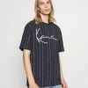 Am billigsten 🤩 Karl Kani UNISEX SIGNATURE LOGO PINSTRIPE TEE - T-Shirt Print - Navy 😉 -Karl Kani Verkäufe 50a6e64e151c402391d9364bb6f8b89a