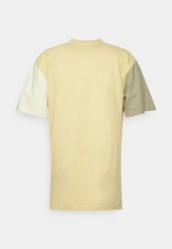 Rabatt ❤️ Karl Kani SIGNATURE BLOCK TEE UNISEX - T-Shirt Print - Light Sand ❤️ -Karl Kani Verkäufe 51a5cab52c8b4a13ab63fd6d4bbf9793