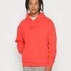 Rabatt 🛒 Karl Kani SMALL SIGNATURE ESSENTIAL HOODIE UNISEX - Sweatshirt - Red ✔️ -Karl Kani Verkäufe 5fe962c346e34b93a53213b321ad7421