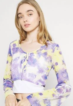 Budget ✨ Karl Kani SIGNATURE PAISLEY BOLERO - Leichte Jacke - Lilac, Damen 😍 -Karl Kani Verkäufe 6f031eec4d9948dfbca6f210a283be64