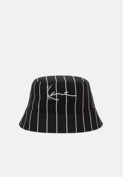 Bester Verkauf ⭐ Karl Kani SIGNATURE PINSTRIPE BUCKET HAT UNISEX - Hut - Black ⌛