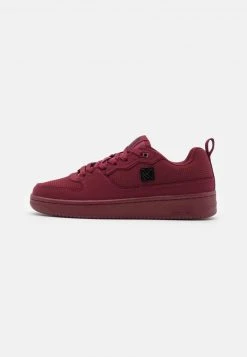 Am billigsten ❤️ Karl Kani BOX - 🔔 Sneaker Low - Merlot/black, Herren ❤️
