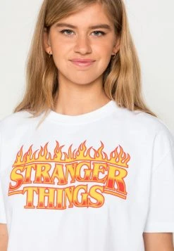 Rabatt 😀 Karl Kani SIGNATURE CROP PRINT TEE WHITE - T-Shirt Print - White, Damen ⭐ -Karl Kani Verkäufe 771336aada594026a2498628e75d9926