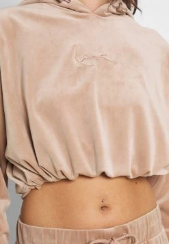 Aktion ⌛ Karl Kani SMALL SIGNATURE CROP VELVET HOODIE - Kapuzenpullover - Dark Sand, Damen 💯 -Karl Kani Verkäufe 7d32848ed7df48fe92f9381f9921bc8b