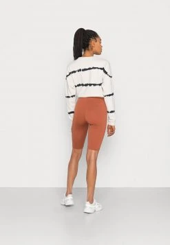 Blitzangebot 🤩 Karl Kani SIGNATURE CYCLING RUST - Shorts - Rust, Damen 🥰 -Karl Kani Verkäufe 7e32a8f30484417eab3e624eeeef7db4