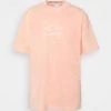 Am billigsten 💯 Karl Kani SIGNATURE WASHED TEE UNISEX - T-Shirt Print - Light Orange 🎁 -Karl Kani Verkäufe 7f6acb2907404ab7b727b946e3f42733