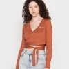 Am billigsten ❤️ Karl Kani SMALL SIGNATURE SHORT RUST - Langarmshirt - Rust, Damen 👍