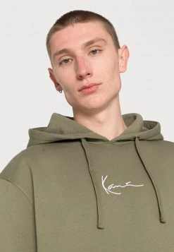 Großhandel 🔥 Karl Kani SMALL SIGNATURE ESSENTIAL HOODIE UNISEX - Sweatshirt - Military Green ✨ -Karl Kani Verkäufe 80a349c7e52146758684dd553a6aabf4