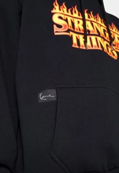 Besorgen ⭐ Karl Kani SIGNATURE PATCH HOODIE - Sweatshirt - Black, Herren ✨ -Karl Kani Verkäufe 82f345bbf82e4082813de714bbfc74f3