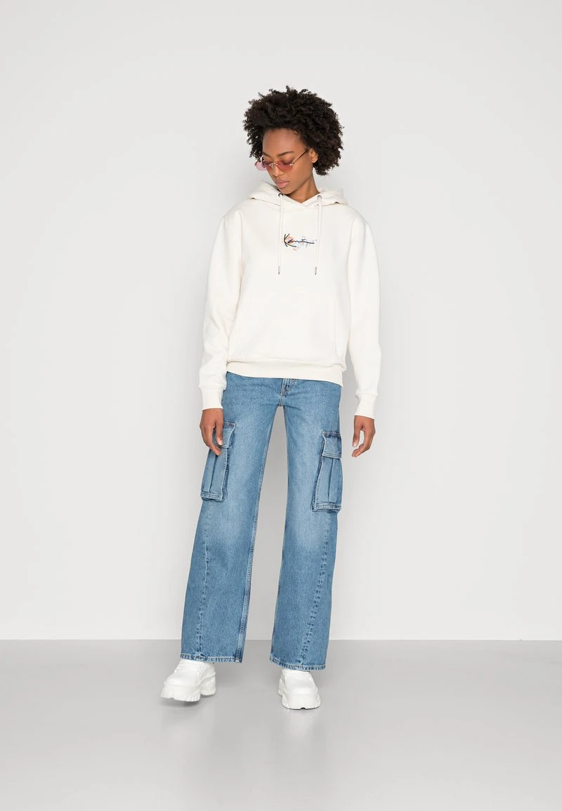 Am billigsten ❤️ Karl Kani SMALL SIGNATURE FLOWER HOODIE - Kapuzenpullover - Off White, Damen 🌟 4 Am billigsten ❤️ Karl Kani SMALL SIGNATURE FLOWER HOODIE - Kapuzenpullover - Off White, Damen 🌟 – Bild 2