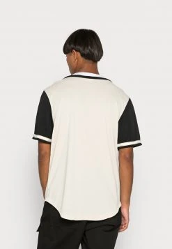 Blitzangebot ✔️ Karl Kani VARSITY BLOCK ⚾ BASEBALL UNISEX - T-Shirt Print - Light Sand/black/white ❤️ -Karl Kani Verkäufe 879d055b56084588a84404b7169e52f5