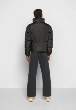 Beste Bewertungen von 🔥 Karl Kani RETRO ESSENTIAL PUFFER JACKET - Winterjacke - Black, Damen 😀 -Karl Kani Verkäufe 8a533712f62f41ce8bae9b4950904d41