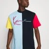 Am billigsten 🎁 Karl Kani SIGNATURE BLOCK TEE UNISEX - T-Shirt Print - Navy 🤩 -Karl Kani Verkäufe 8bd303d93ecb4fe085966e28bee71046