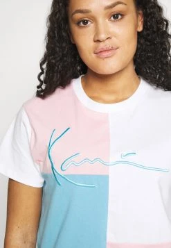 Billig 😀 Karl Kani SIGNATURE BLOCK TEE - T-Shirt Print - Light Blue, Damen ❤️ -Karl Kani Verkäufe 917dc26d112548b4b5fd636af7393099