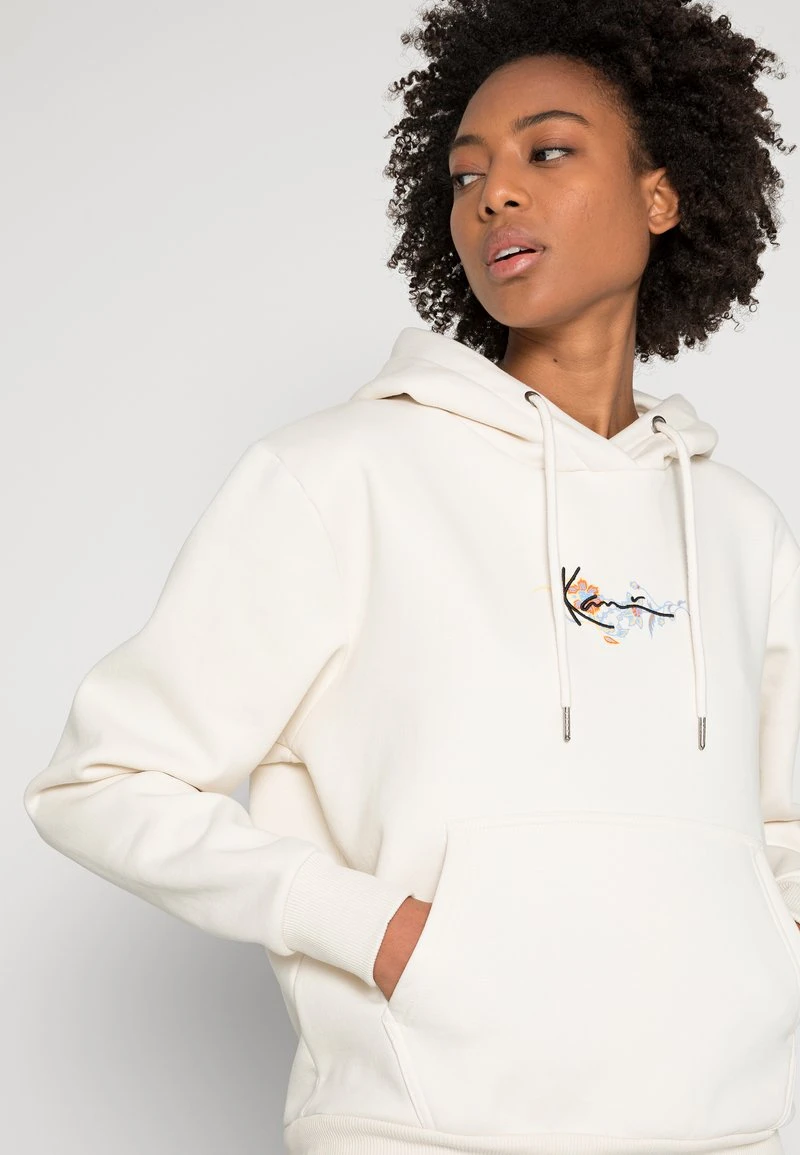 Am billigsten ❤️ Karl Kani SMALL SIGNATURE FLOWER HOODIE - Kapuzenpullover - Off White, Damen 🌟 7 Am billigsten ❤️ Karl Kani SMALL SIGNATURE FLOWER HOODIE - Kapuzenpullover - Off White, Damen 🌟 – Bild 5