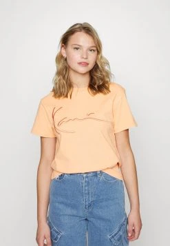 Angebote ✔️ Karl Kani SIGNATURE TEE - T-Shirt Print - Orange, Damen ❤️