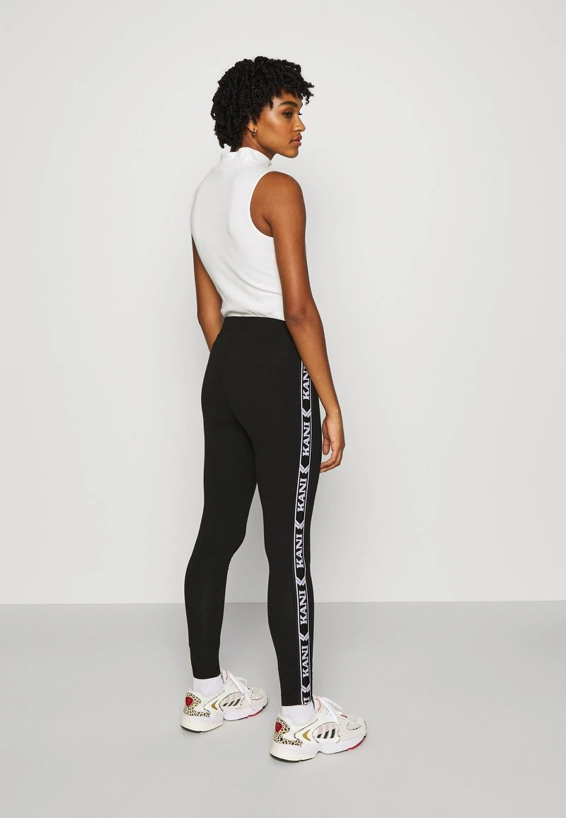Großhandel 👏 Karl Kani SIGNATURE TAPE - Leggings - Hosen - Black, Damen 🌟 5 Großhandel 👏 Karl Kani SIGNATURE TAPE - Leggings - Hosen - Black, Damen 🌟 – Bild 3