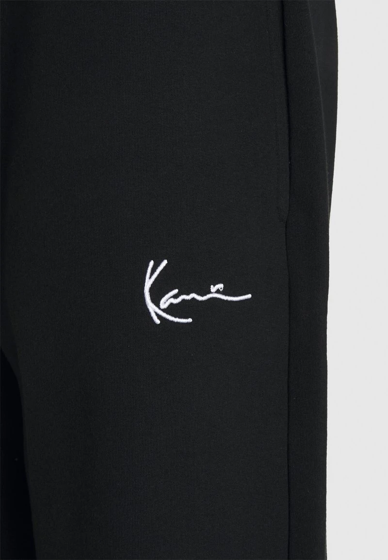 Bestes Angebot ✔️ Karl Kani SMALL SIGNATURE UNISEX - Jogginghose - Black 🥰 5 Bestes Angebot ✔️ Karl Kani SMALL SIGNATURE UNISEX - Jogginghose - Black 🥰 – Bild 3