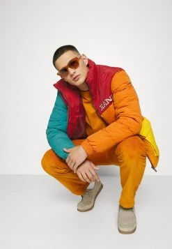 Angebote ❤️ Karl Kani UNISEX RETRO BLOCK PUFFER JACKET - Winterjacke - Dark Red ⌛ 11 Angebote ❤️ Karl Kani UNISEX RETRO BLOCK PUFFER JACKET - Winterjacke - Dark Red ⌛ -Karl Kani Verkäufe afb9453412c7485ab906acf55bc23786