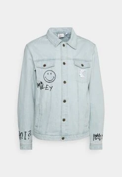 Billig ❤️ KARL KANI X SMILEY® RETRO SCRIBBLE JACKET UNISEX - 🧨 Jeansjacke - Bleached Blue ✨ 14 Billig ❤️ KARL KANI X SMILEY® RETRO SCRIBBLE JACKET UNISEX - 🧨 Jeansjacke - Bleached Blue ✨ -Karl Kani Verkäufe afbfe7a085e04af380a3f72ceaa7ae91