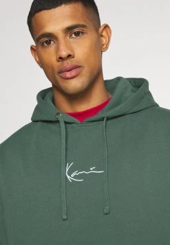Top 10 👏 Karl Kani UNISEX SMALL SIGNATURE HOODY - Kapuzenpullover - Darkgreen 🔔 15 Top 10 👏 Karl Kani UNISEX SMALL SIGNATURE HOODY - Kapuzenpullover - Darkgreen 🔔 -Karl Kani Verkäufe afccdf7efba8465c93bf3045bac25019