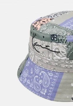 Bestpreis 🔔 Karl Kani SIGNTAURE PAISLEY BUCKET HAT - Hut - Multicolor, Unisex ⌛ -Karl Kani Verkäufe b9284f4b0f9547b0bf116a089ee9c86e