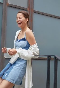 Coupon 😀 Karl Kani OG BLOCK - Top - Blue, Damen ⭐ 15 Coupon 😀 Karl Kani OG BLOCK - Top - Blue, Damen ⭐ -Karl Kani Verkäufe c41cc274f45d437abdf702b1c9be2e86