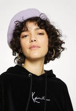 Top 10 🎁 Karl Kani SMALL SIGNATURE HOODIE - Kapuzenpullover - Black, Damen 🛒 -Karl Kani Verkäufe c607b4c2e6b14f33bae4bdc7b288ccfe