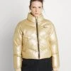 Bester Verkauf 🥰 Karl Kani CHEST SIGNATURE PUFFER JACKET - Winterjacke - Gold, Damen 🌟