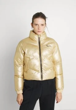 Bester Verkauf 🥰 Karl Kani CHEST SIGNATURE PUFFER JACKET - Winterjacke - Gold, Damen 🌟