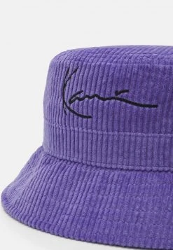 Bestpreis 😀 Karl Kani SIGNATURE BUCKET HAT UNISEX - Hut - Lilac 🤩 -Karl Kani Verkäufe cad9f710453a409fa651ac49f3f803e2