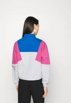 Bestpreis ❤️ Karl Kani SIGNATURE BLOCK TROYER - Sweatshirt - Grey, Damen ⭐ -Karl Kani Verkäufe d5899fae69be46f89a0fc60e60834800