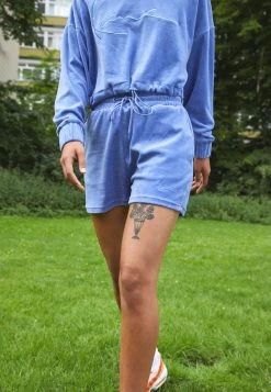 Angebote 😀 Karl Kani SIGNATURE - Shorts - Blue, Damen 🔥 -Karl Kani Verkäufe daf3f9b0f82f44beb548edeb7b87abdc